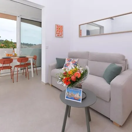 Le Sana'ppart * Sanary-sur-Mer